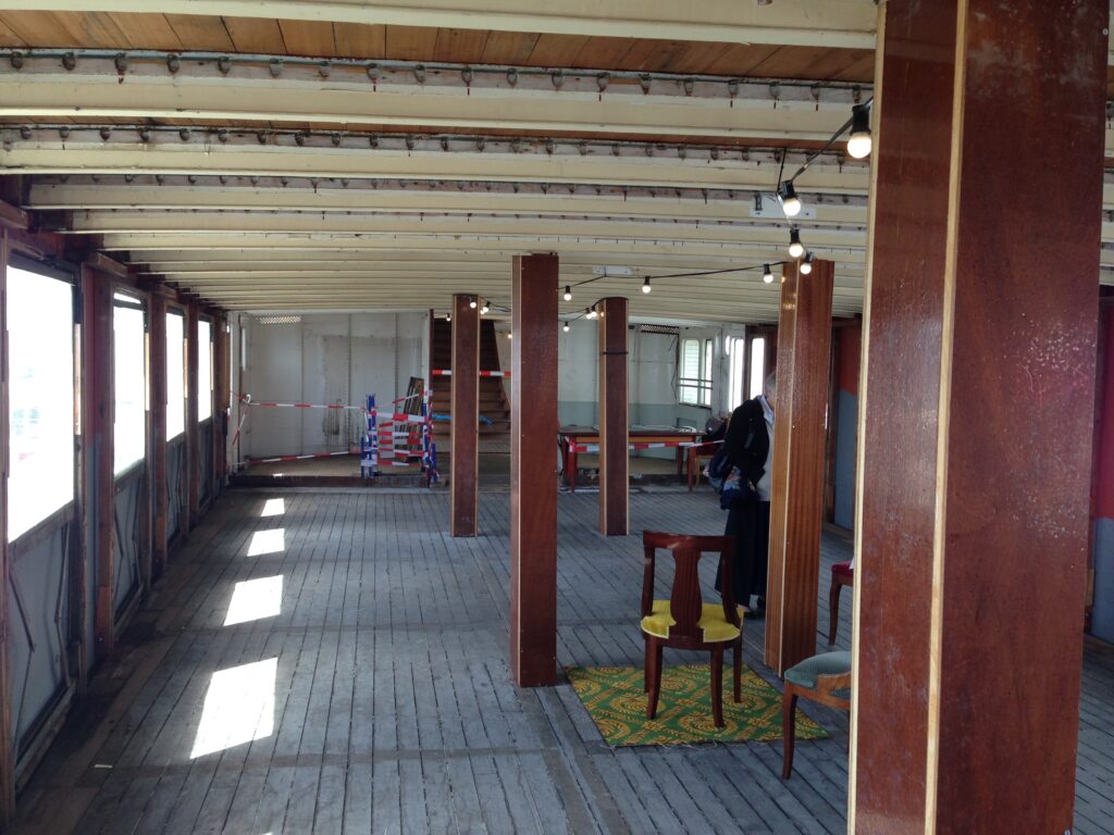 Rénovation du bateau à vapeur Italie