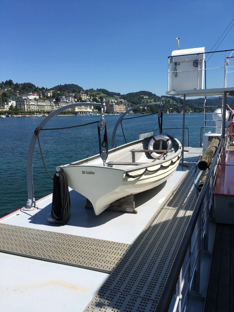 Canot de sauvetage du bateau à vapeur Schiller