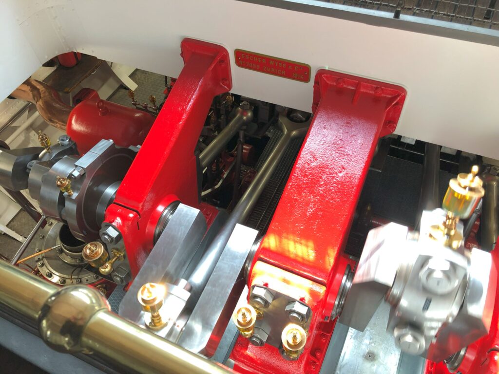 DS STADT RAPPERSWIL Vue sur la machine à vapeur