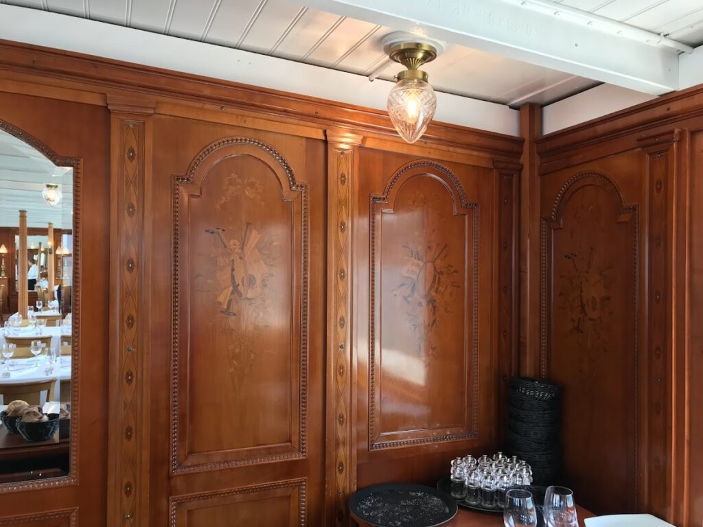 SS SAVOIE Salon de 1ère classe style Néo-Louis-Philippe