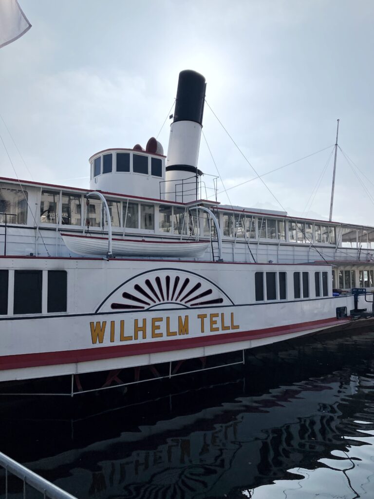 Le WILHELM TELL à Lucerne