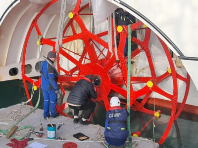 Reconstruction des roues à aubes centenaires des bateaux Belle Époque : un défi technique et patrimonial pour la CGN